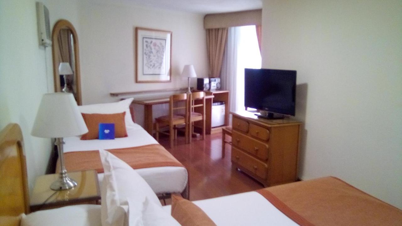 Hotel Presidente Сантяго Екстериор снимка