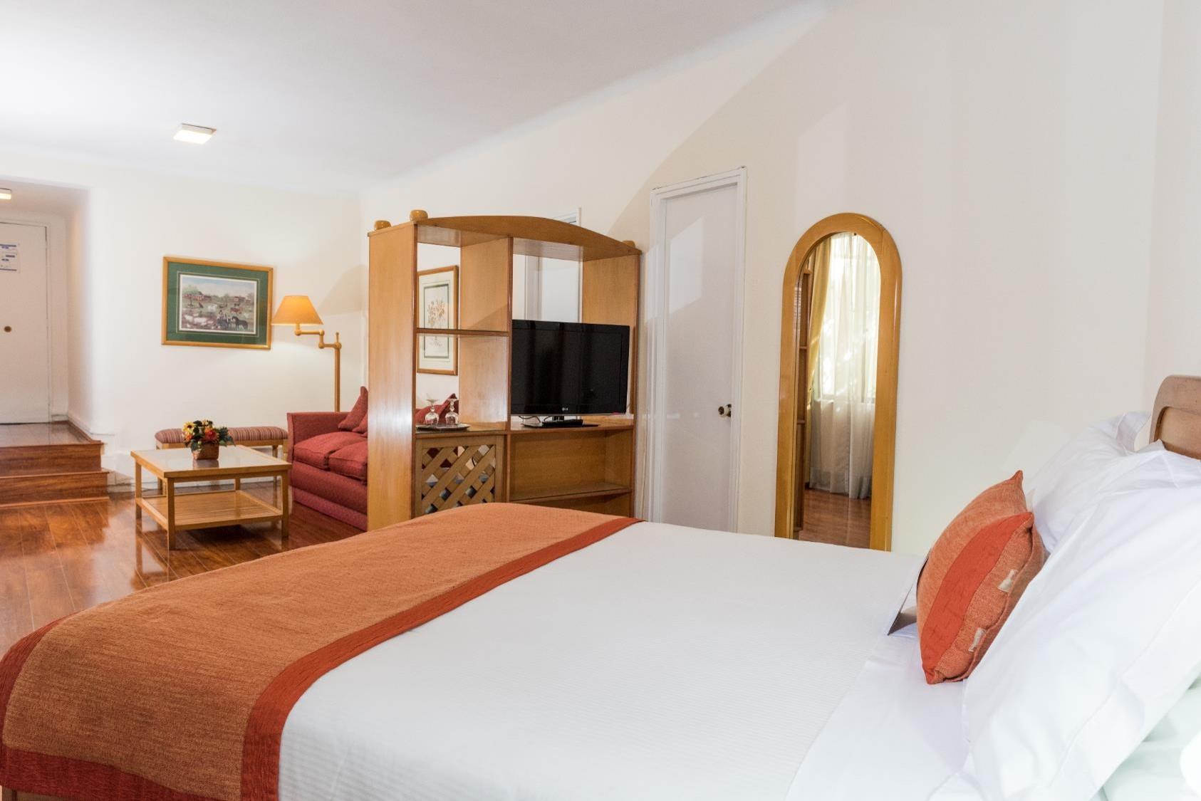 Hotel Presidente Сантяго Екстериор снимка