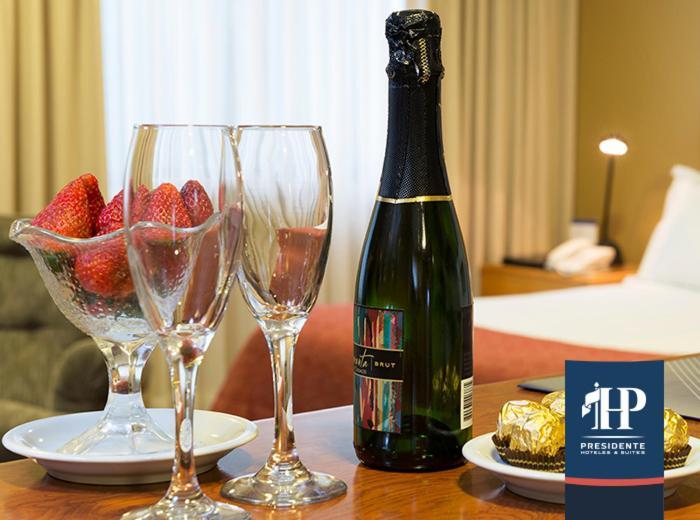 Hotel Presidente Сантяго Екстериор снимка