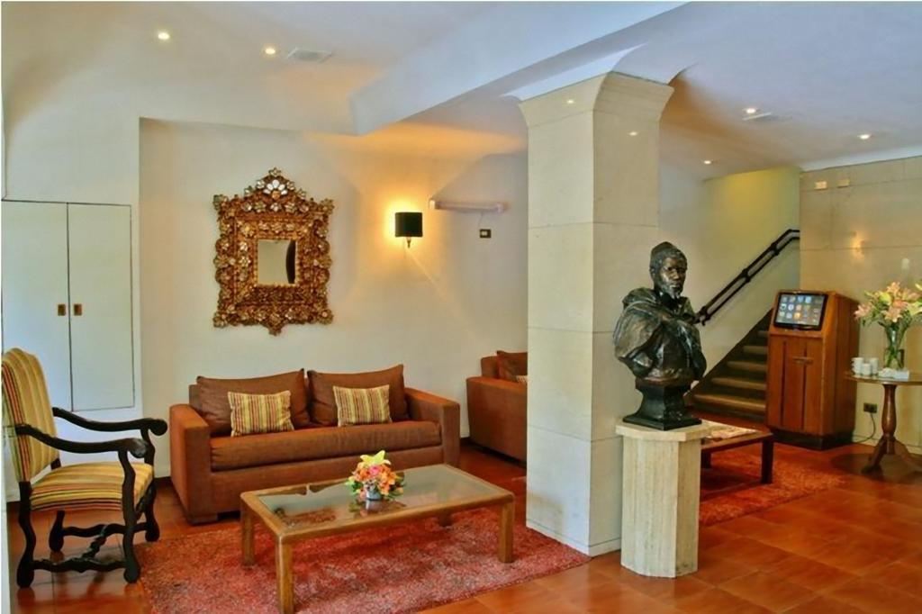 Hotel Presidente Сантяго Екстериор снимка